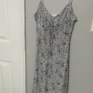 Floral midi body con dress